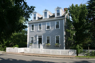  28 West Chester Street